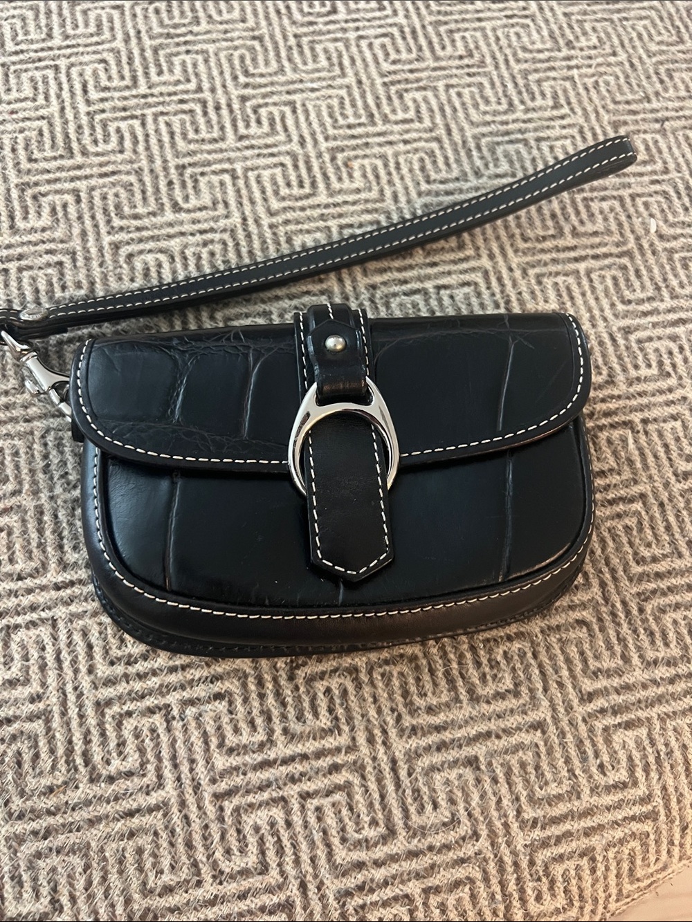Dooney & Bourke